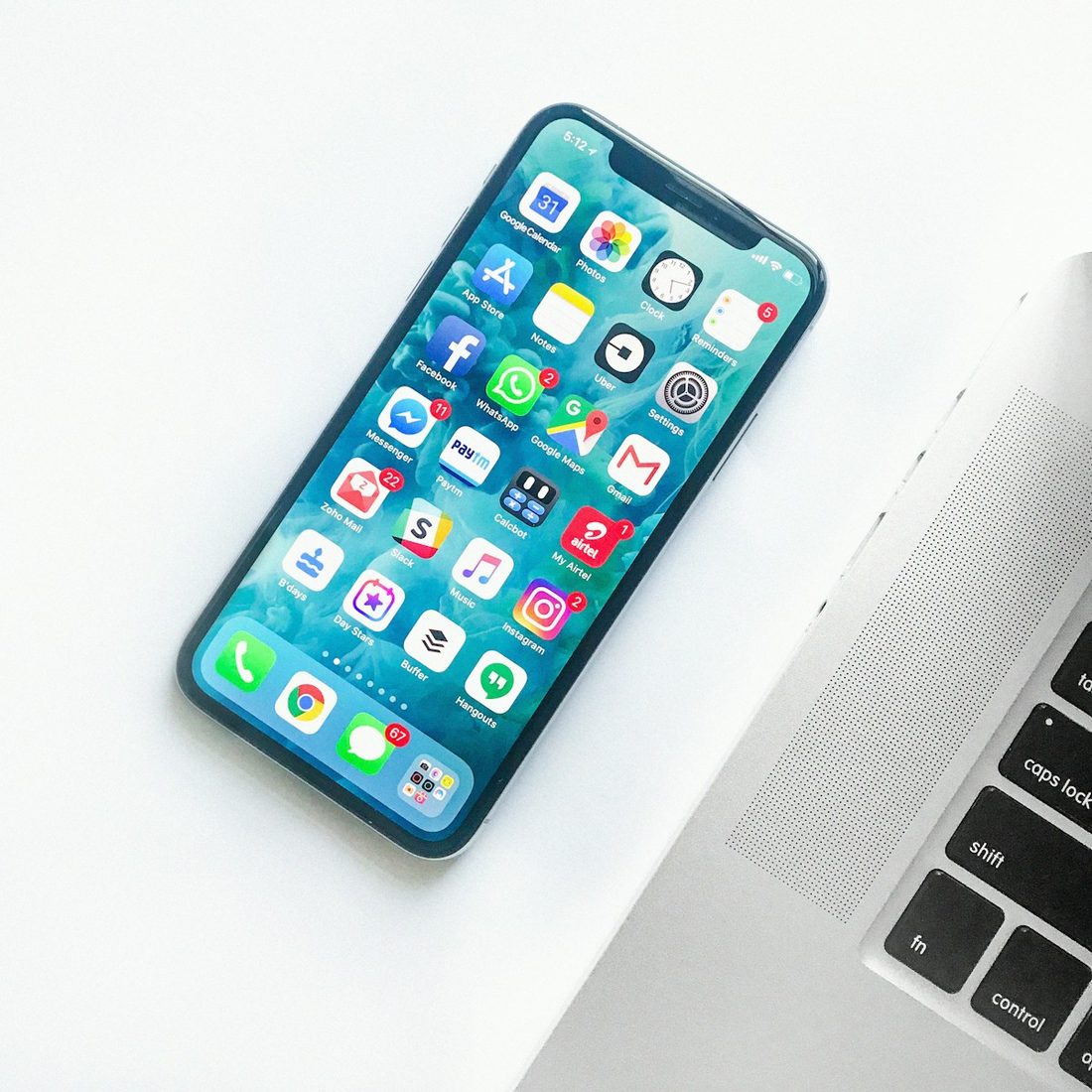 米乐体育 APP 赛程与赛事列表界面示意